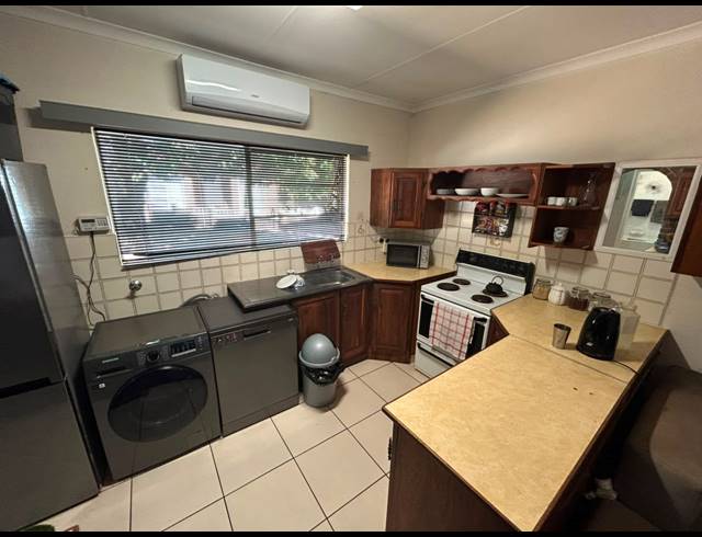 1 BEDROOM APARTMENT FOR SALE IN MEERHOF